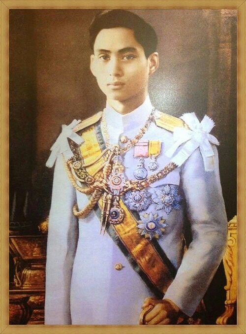 พระบรมฉายาลักษณ์ รัชกาลที่ 8
