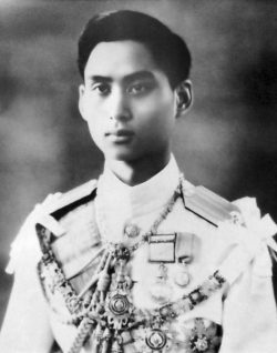 พระบาทสมเด็จพระปรเมนทรมหาอานันทมหิดล รัชกาลที่ 8 พระบาทสมเด็จพระปรเมนทรมหาอานันทมหิดล รัชกาลที่ 8